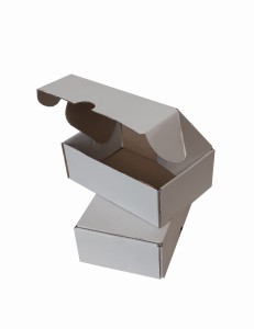 Pudełko fasonowe białe 130x85x45 40 szt.